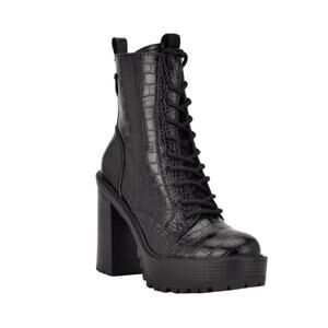 GUESS Women's Kaniela Ankle Boot Black Faux Crocodile Size 9M Booties